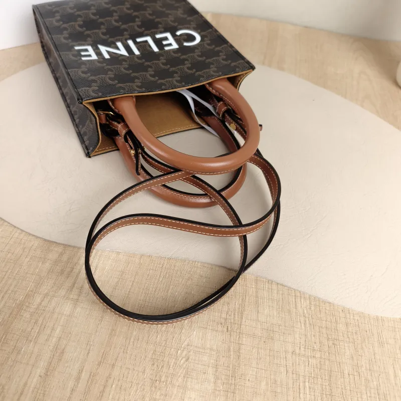 CELINE Crossbody Bag CABAS Mini Monogram PV Cmini17 × 4 × 20.5 cm — detail view 1 of 9