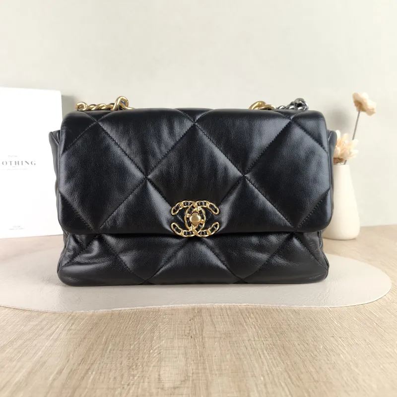 Chanel Crossbody Bag 19Bag Black SL ambskin Medium 30 × 10 × 20 cm