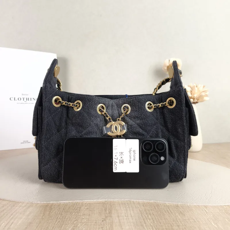 Chanel Crossbody Bag 25Bag Black Mini 22 × 12.5 × 20 cm — cover view 4 of 5