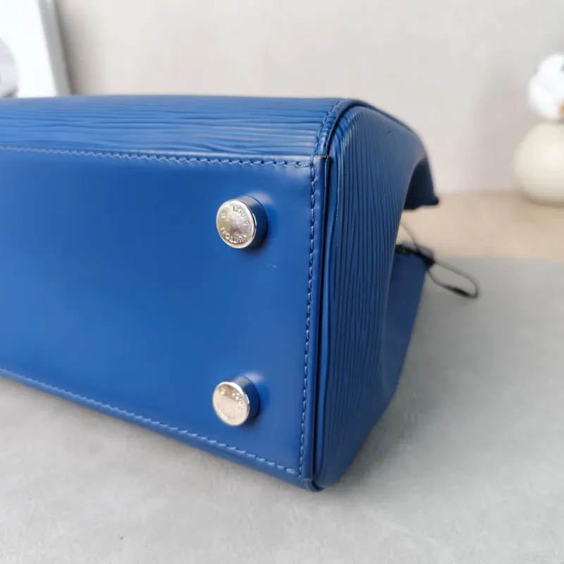 Louis Vuitton Top Handle Bag Brea Vintage Navy Epi Embossed Calfskin Medium34 × 14 × 25 cm — detail view 10 of 13