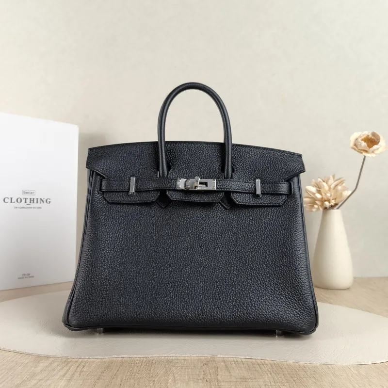 Hermès Top Handle Bag Birkin 25 Silver-Tone Hardware89Black Togo Calfskin Small25 × 13 × 20 cm