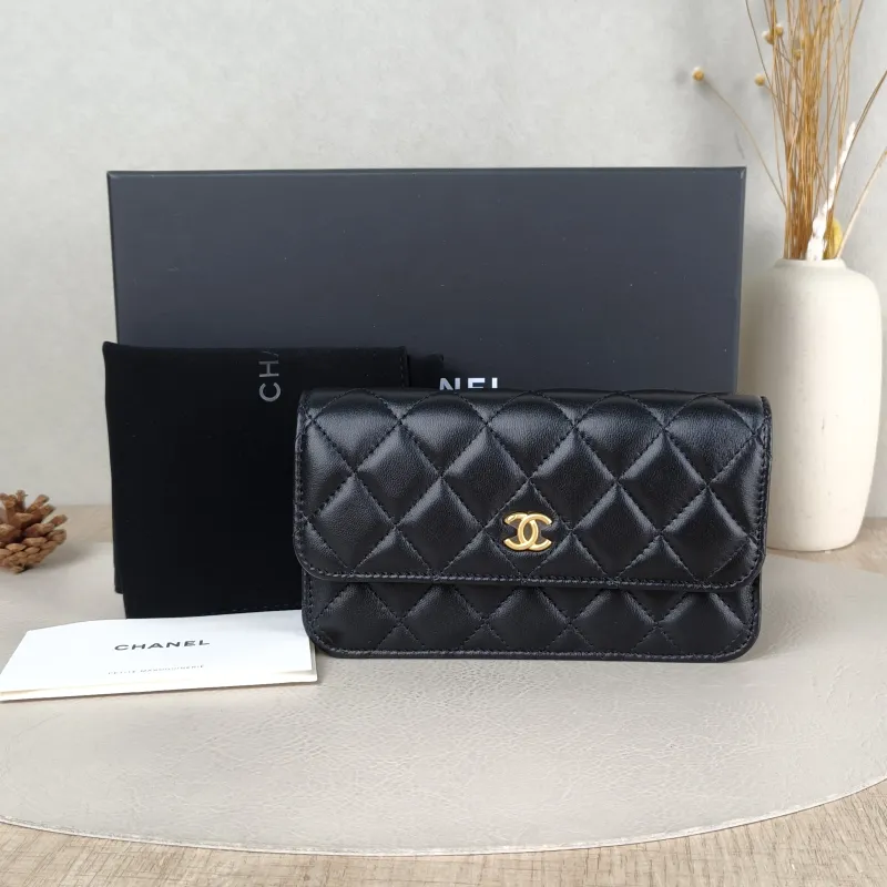 Chanel Crossbody Bag woc Black with Gold-Tone Hardware Lambskin Mini 17 × 5 × 9.5 cm — cover view 4 of 6