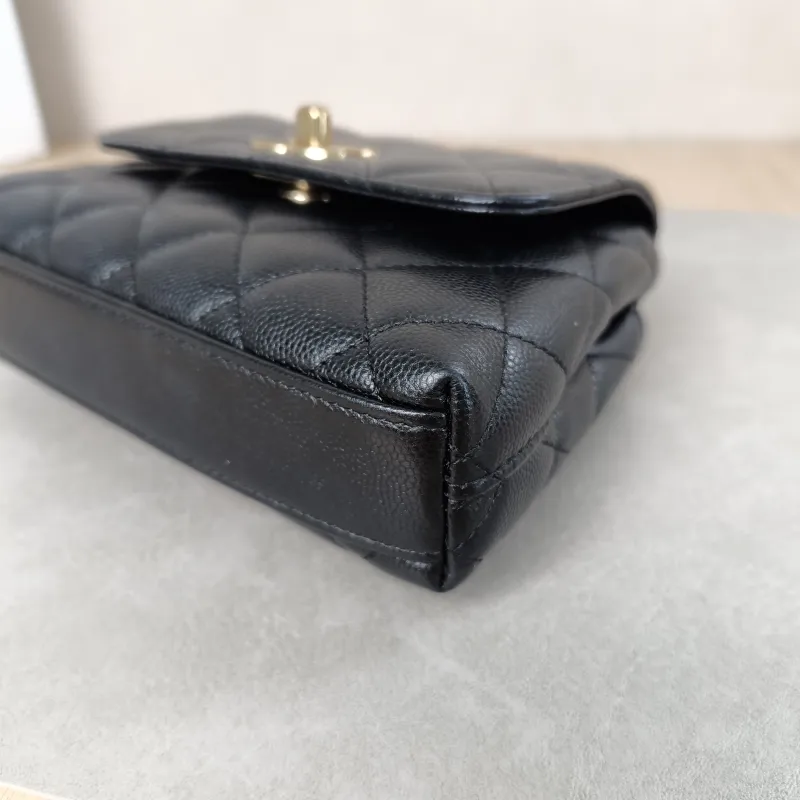 Chanel Top Handle Bag Coco Handle​Black Grained Calfskin Mini14.5 × 5.5 × 11.5 cm — detail view 6 of 22