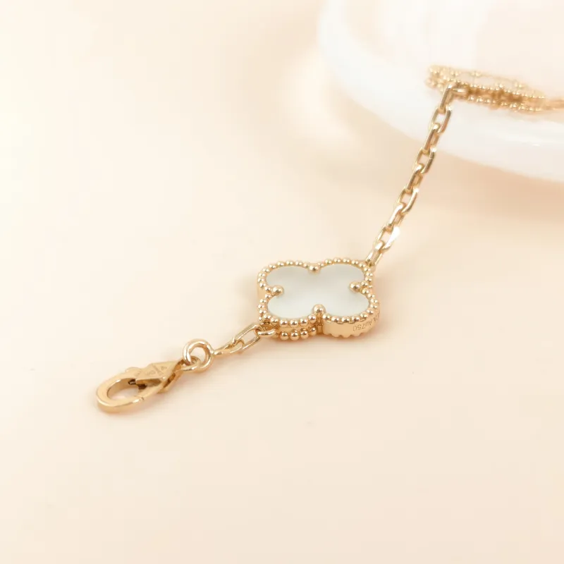 Van Cleef & Arpels Bracelet Alhambra Alhambra Collection Five-Motif Bracelet Pearl · White Mother-of-Pearl 18KY ellow Gold Vintage Small 20cm — cover view 7 of 7