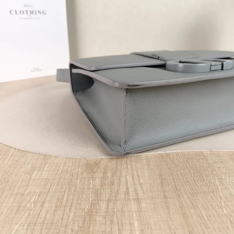 DIOR Crossbody Bag 30Montaigne 30 Grey Calfskin Medium 24 × 8 × 17 cm — detail view 12 of 12