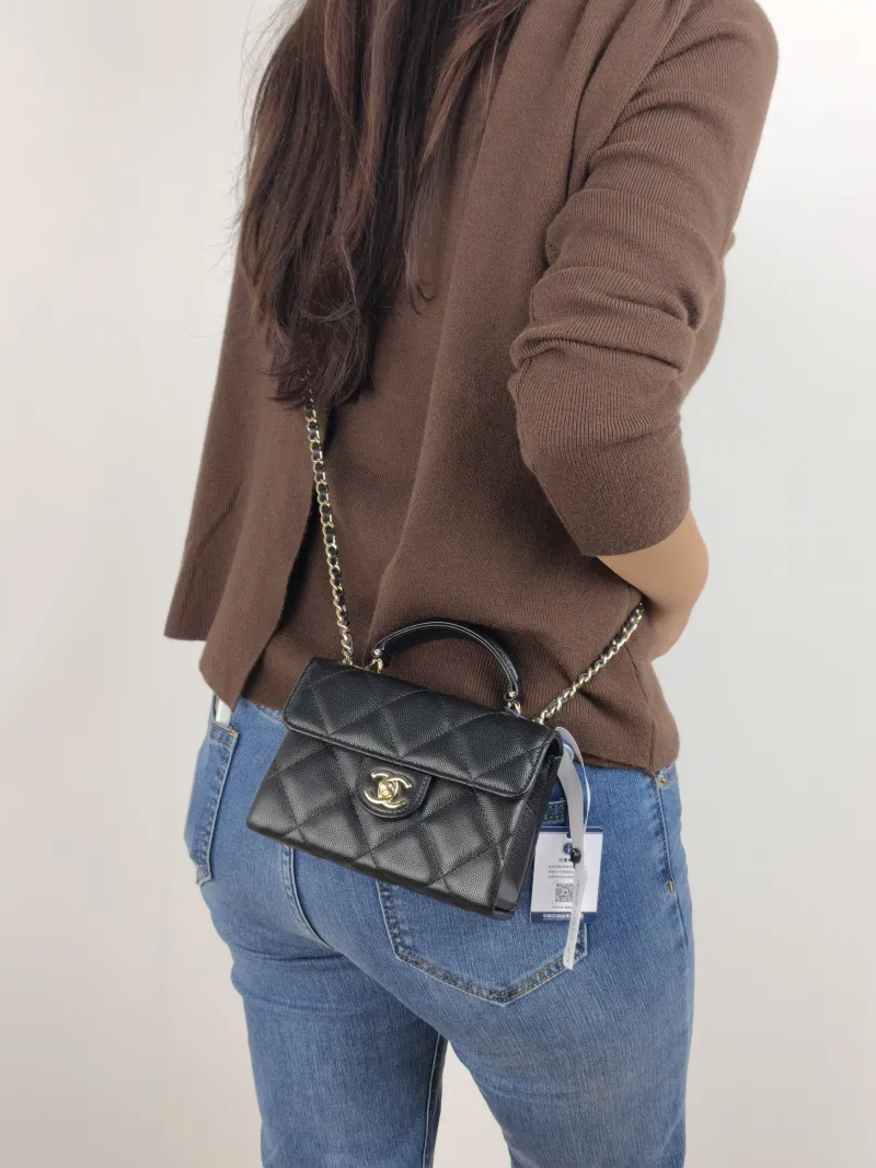Chanel Crossbody Bag Box Black Grained Calfskin 15 × 7 × 10.5 cm — on-model view 2 of 2