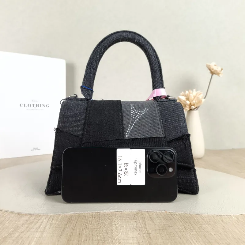 BALENCIAGA Crossbody Bag Hourglass Hourglass Bag Grey Small 23 × 10 × 14 cm — cover view 5 of 5