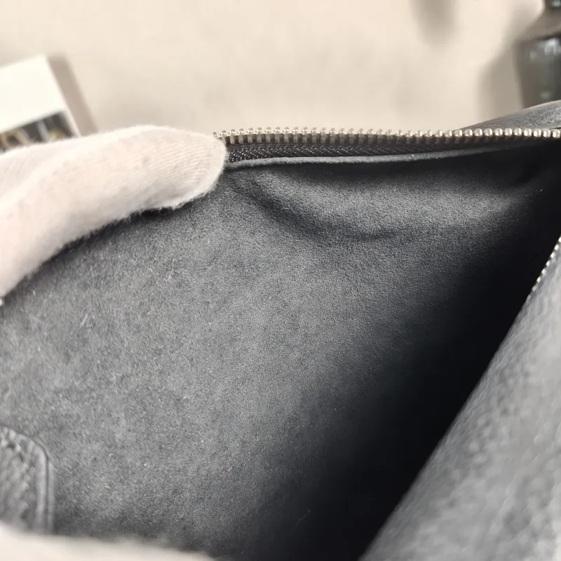 Louis Vuitton Crossbody Bag Side Trunk Box Black Calfskin Medium 23.5 × 8.5 × 16 cm — detail view 8 of 10