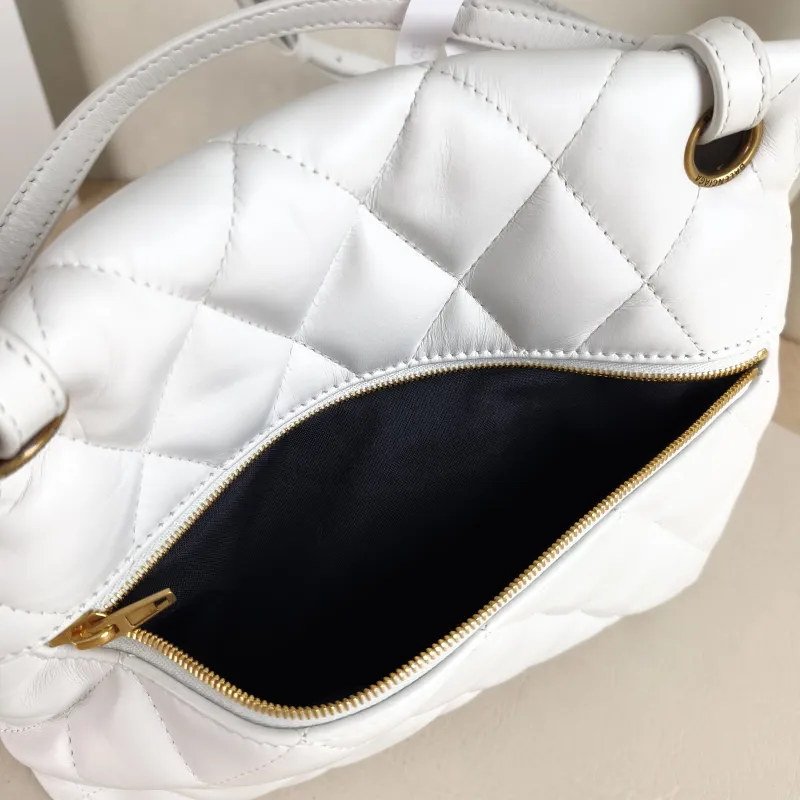 BALENCIAGA Crossbody Bag B Bag Crossbody Bag White Calfskin One Size 24 × 7 × 20 cm — detail view 2 of 12