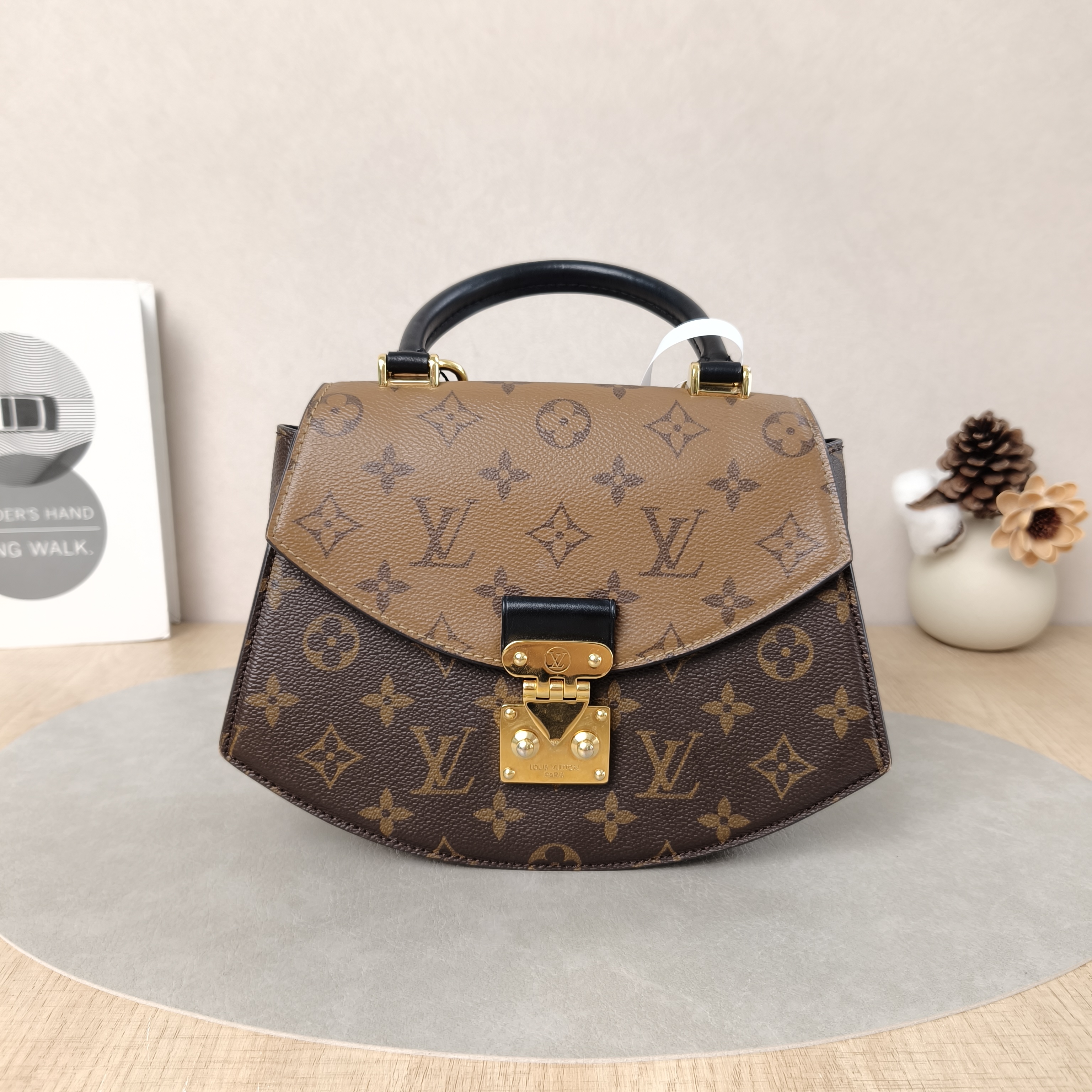 Louis Vuitton Crossbody Bag Tilsitt Monogram PVC Medium24 × 7 × 18 cm