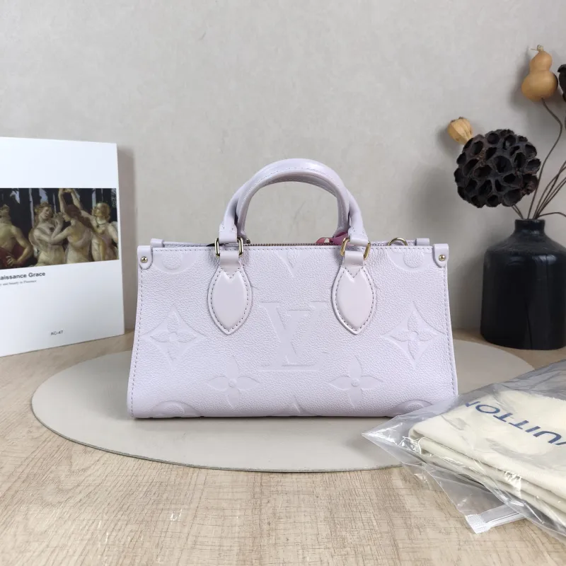 Louis Vuitton Crossbody Bag Onthego East West Two Straps Empreinte Embossed Calfskin Small 25 × 10 × 13 cm — cover view 3 of 6