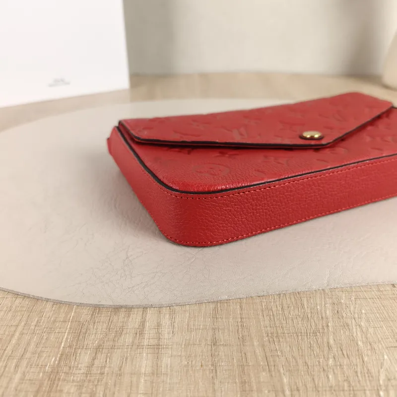 Louis Vuitton Crossbody Bag Pochette Félicie Red Calfskin Small 21 × 3 × 12 cm — detail view 11 of 13