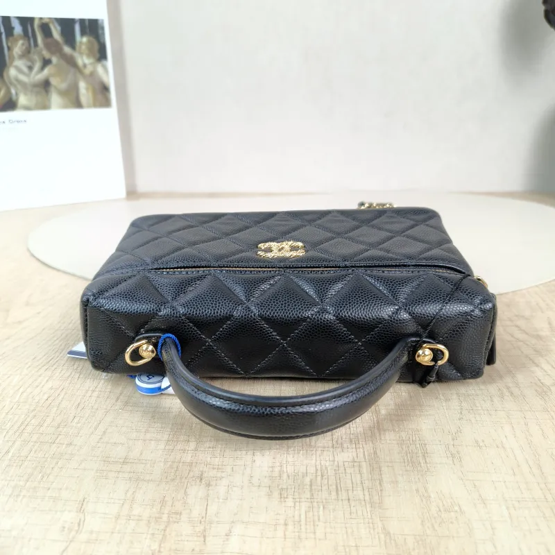 Chanel Crossbody Bag lp Box Bag Top Handle Crossbody Bag Black Grained Calfskin 19.5 × 5 × 12 cm — detail view 11 of 12