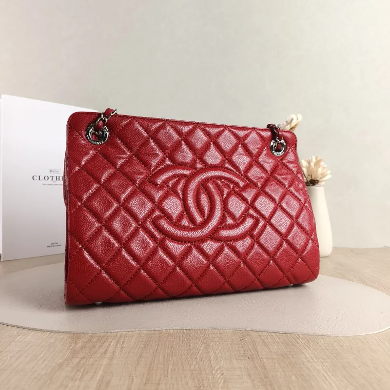 Chanel Shoulder Bag Tote Bag Red Grained Calfskin One Size 30 × 11 × 20 cm 17 — cover view 6 of 6