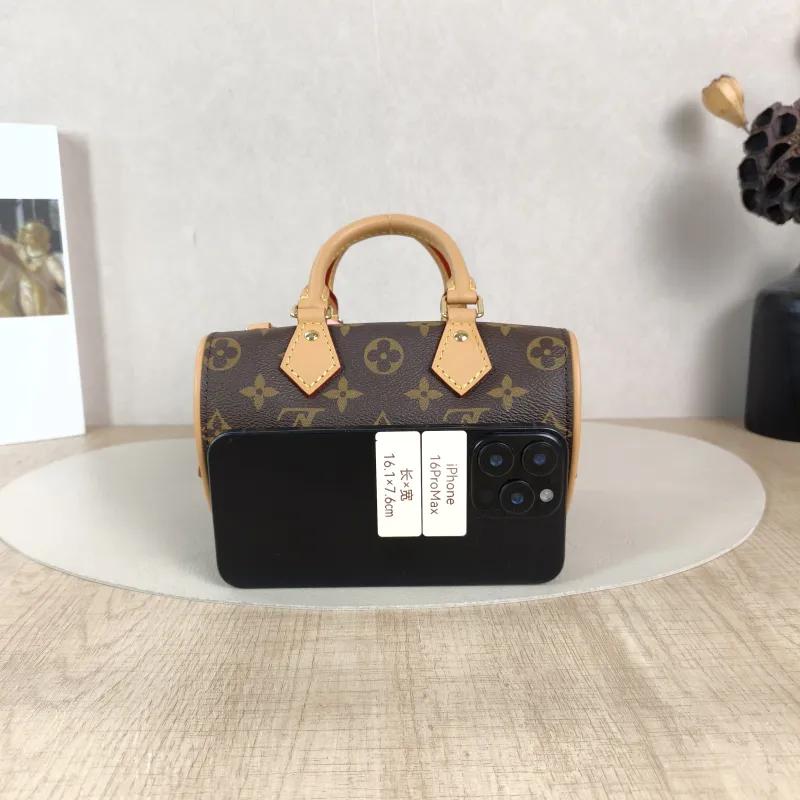 Louis Vuitton Crossbody Bag Nano Speedy Dating Monogram PV Cnano18 × 11.5 × 10.5 cm — cover view 2 of 6