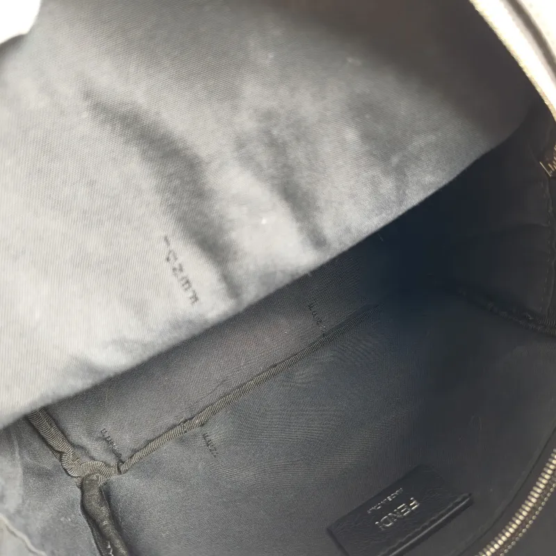 FENDI Backpack Pearl Backpack Black Calfskin One Size21 × 10 × 25 cm — detail view 2 of 12