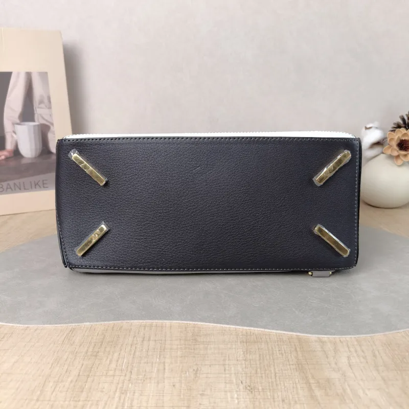 LOEWE Crossbody Bag Puzzle Colorblock Calfskin Medium 29 × 14 × 19.5 cm — cover view 2 of 6