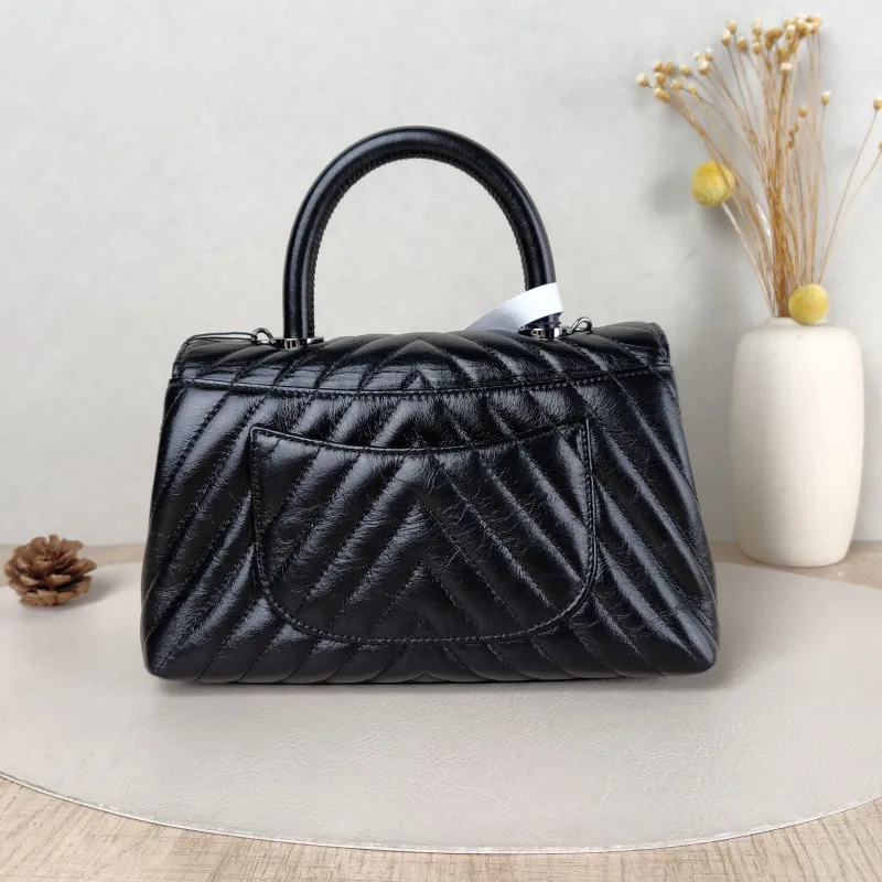 Chanel Crossbody Bag v Coco Handle Black Calfskin Small 24 × 10 × 14 cm — cover view 3 of 5