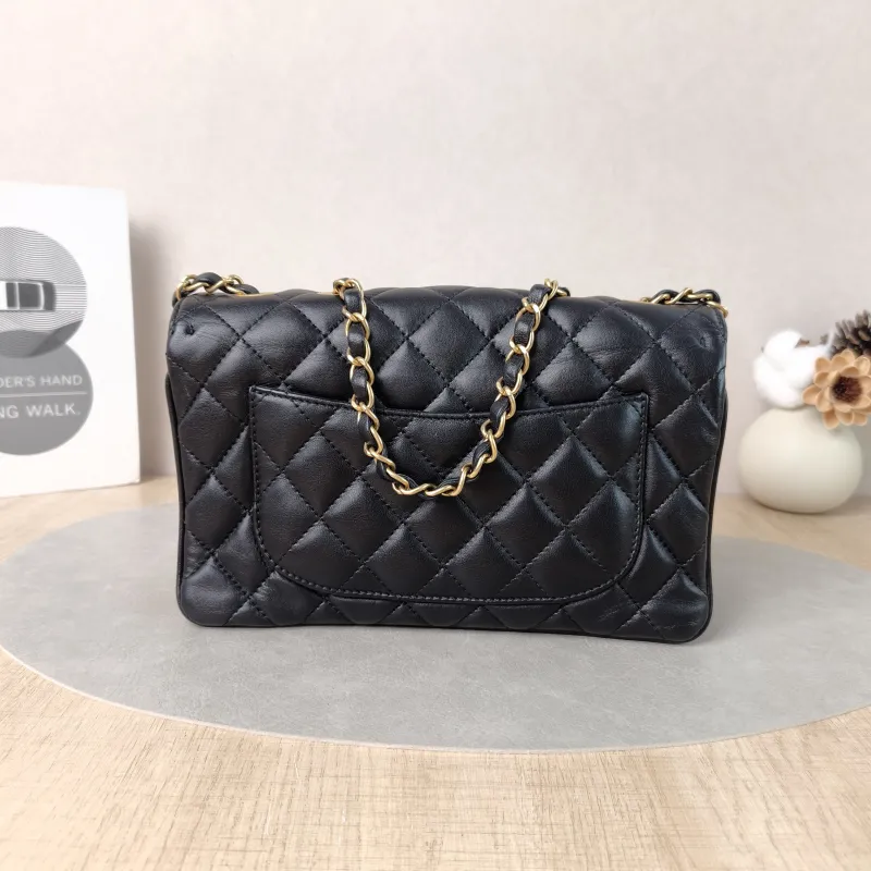 Chanel Crossbody Bag Crossbody Bag Black with Gold-Tone Hardware Lambskin One Size 24 × 7 × 15 cm 24 — cover view 3 of 5