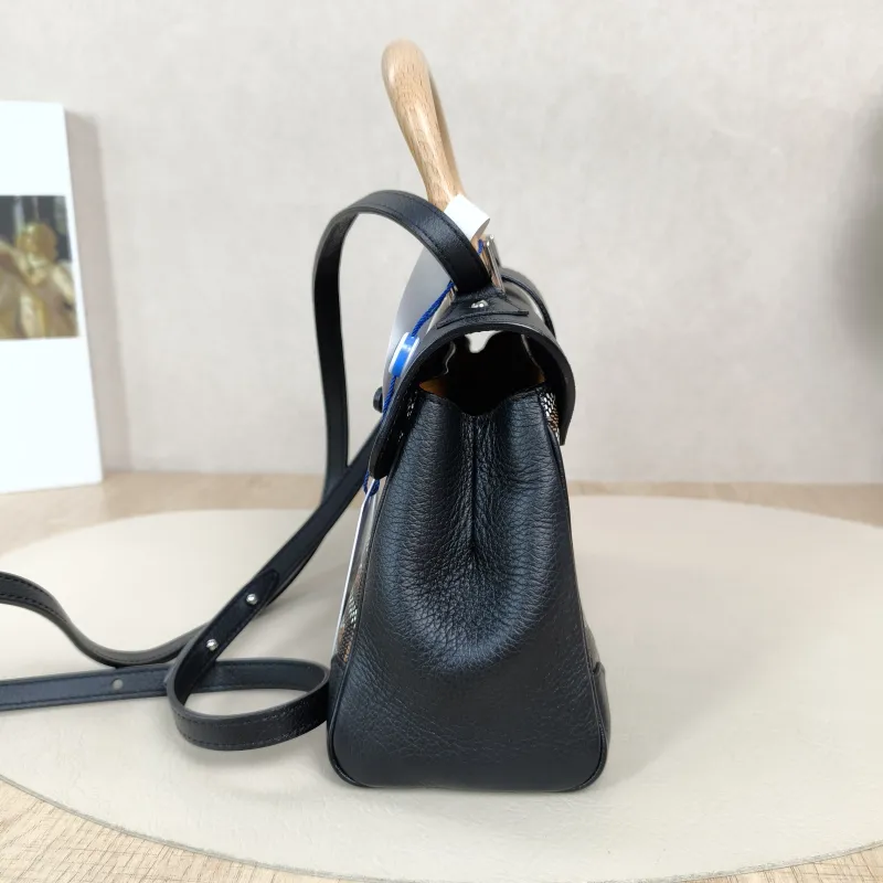 GOYARD Crossbody Bag Saïgon Black Canvas inemini20 × 7.5 × 15 cm — detail view 6 of 15