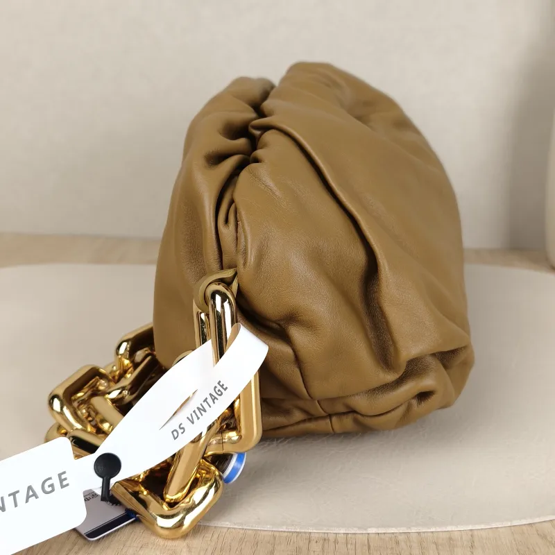 Bottega Veneta Shoulder Bag The Chain Pouch Brown Calfskin One Size31 × 12 × 16 cm — cover view 8 of 9