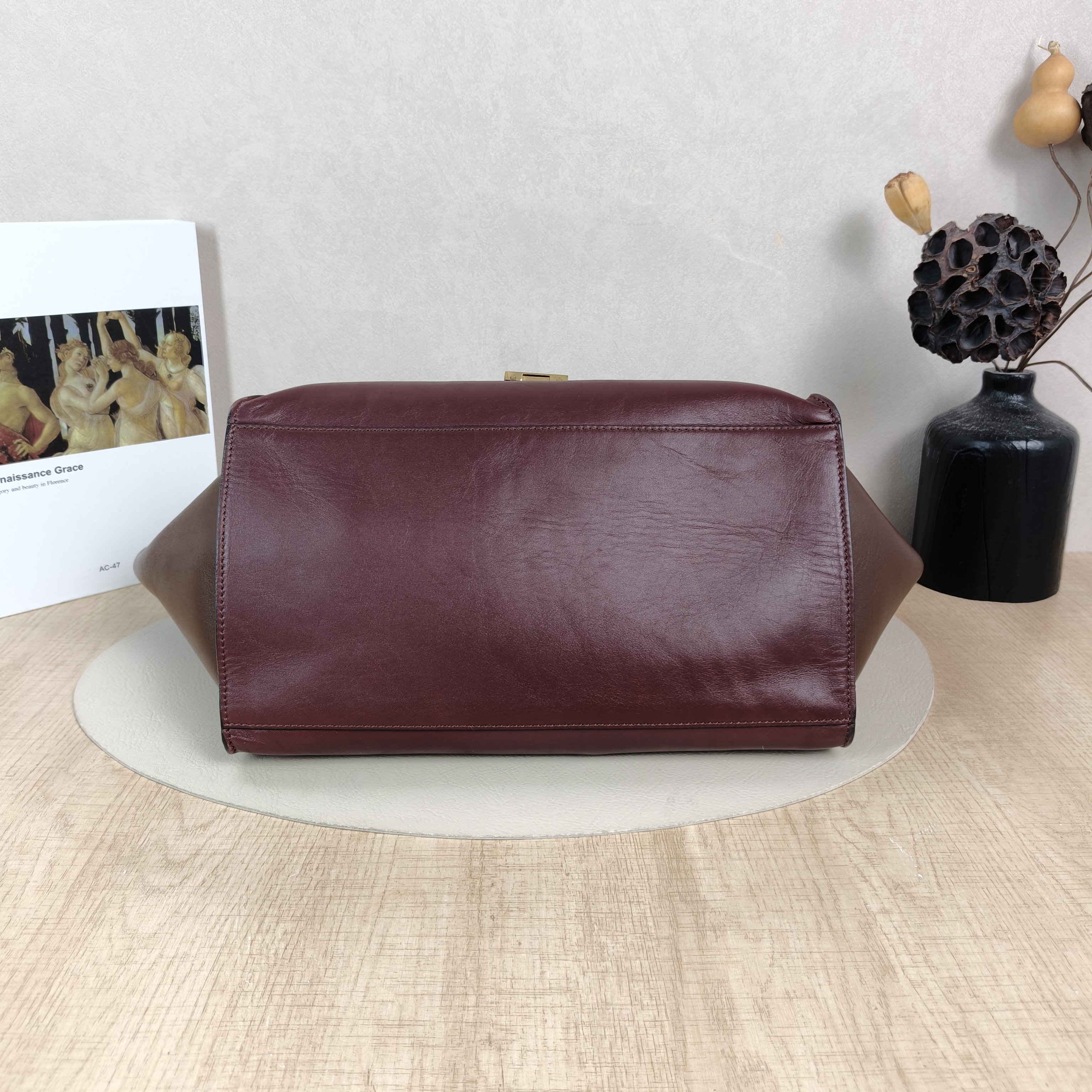 CELINE Crossbody Bag Trapeze Red Brown Calfskin Medium30 × 15 × 24 cm — cover view 3 of 5