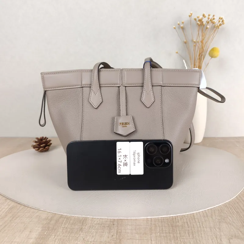 FENDI Crossbody Bagorigami Grey Calfskinmini18.5 × 15 × 15 cm — cover view 5 of 6