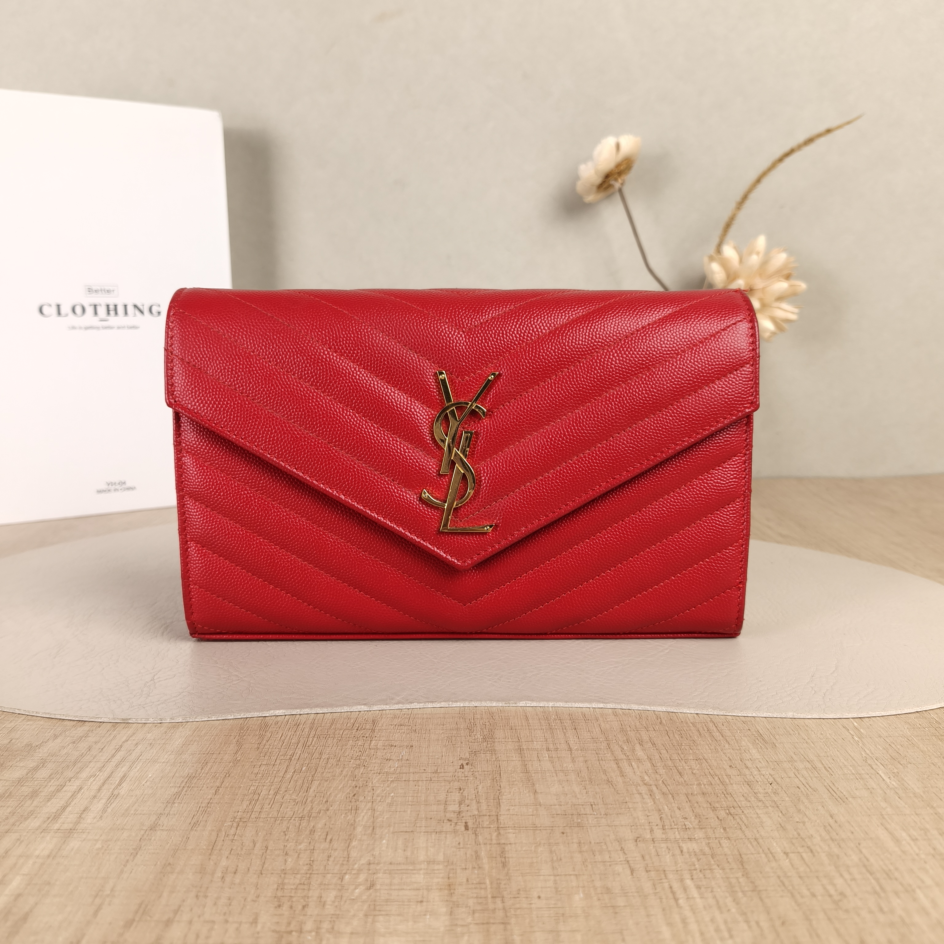 SAINT LAURENT Crossbody Bag CASSANDRE ENVELOPE Red Calfskin One Size22.5 × 4 × 14 cm