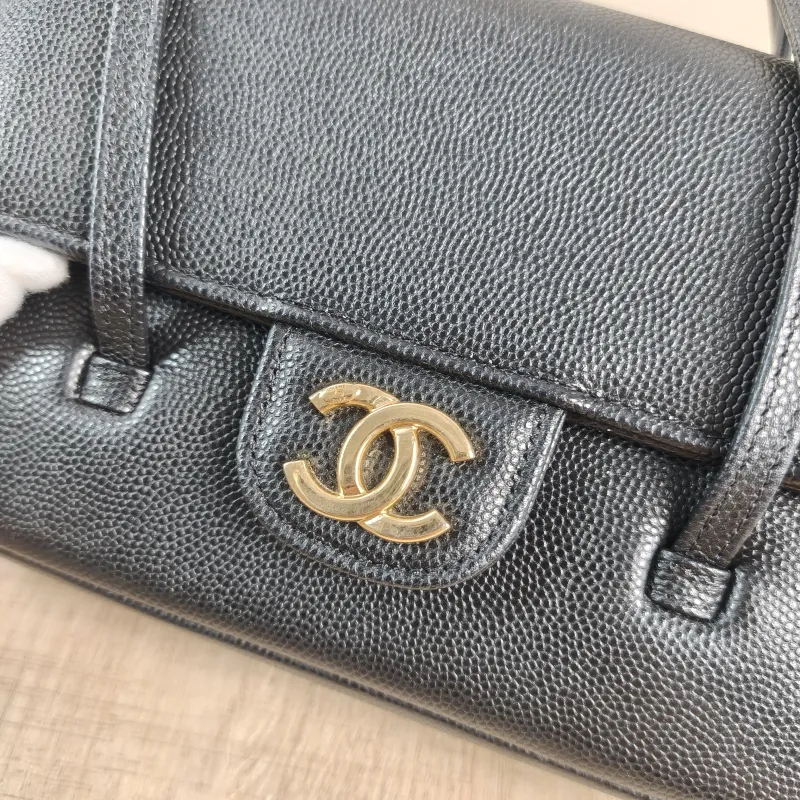 Chanel Crossbody Bag preppy coco Black Grained Calfskin Mini 17 × 5 × 11.5 cm — detail view 6 of 13