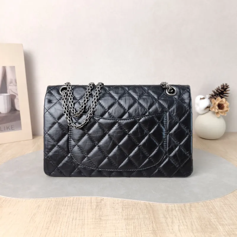 Chanel Shoulder Bag 2.55 Black Calfskin Medium 28 × 7.5 × 19.5 cm 27 — cover view 4 of 5