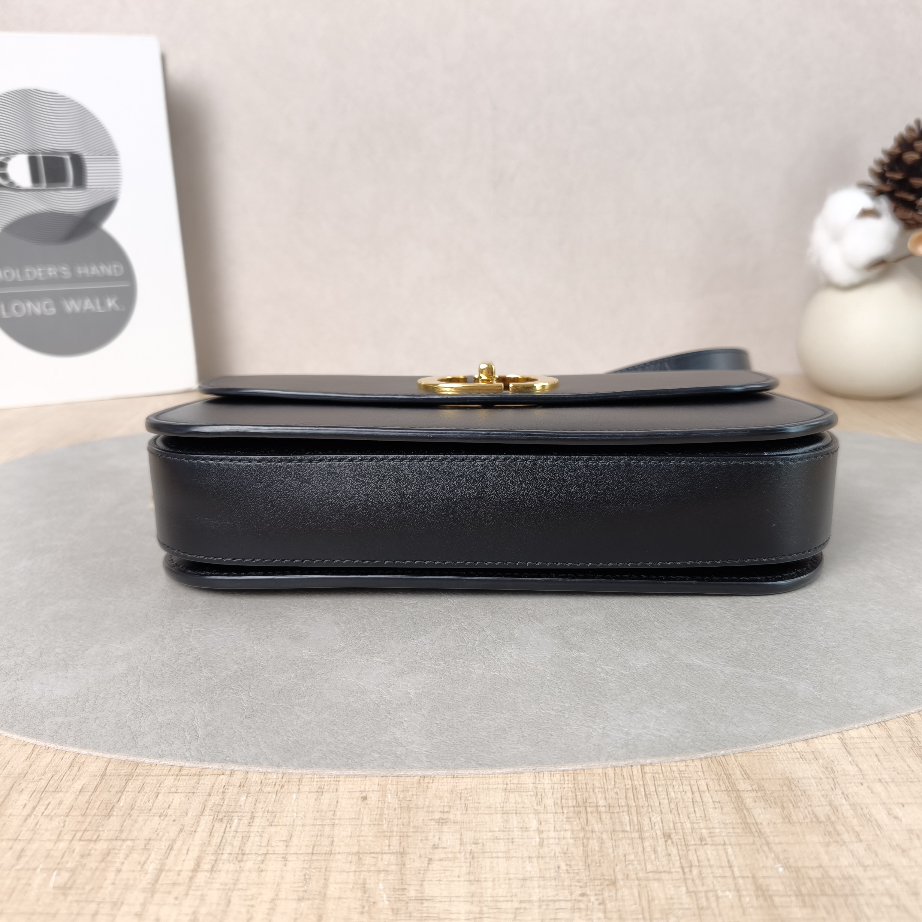 DIOR Crossbody Bag30Montaigne 30 Avenue Black Calfskin Small23 × 6.5 × 13 cm — cover view 4 of 5