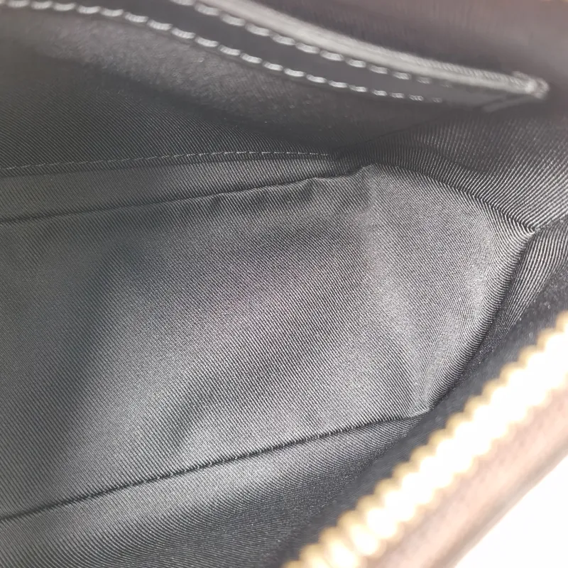 Louis Vuitton Crossbody Bag Boulogne PVC Small26 × 9.5 × 16 cm — detail view 2 of 10