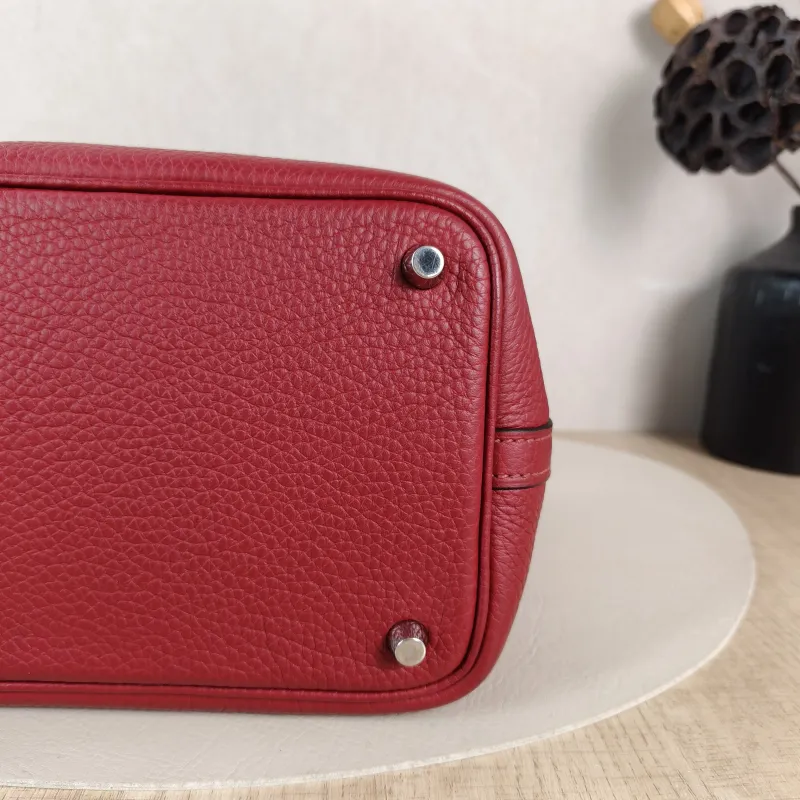 Hermès Top Handle Bag Picotin Lock 18 18 K1 TC Calfskin Small 18 × 13 × 18 cm A — detail view 6 of 9