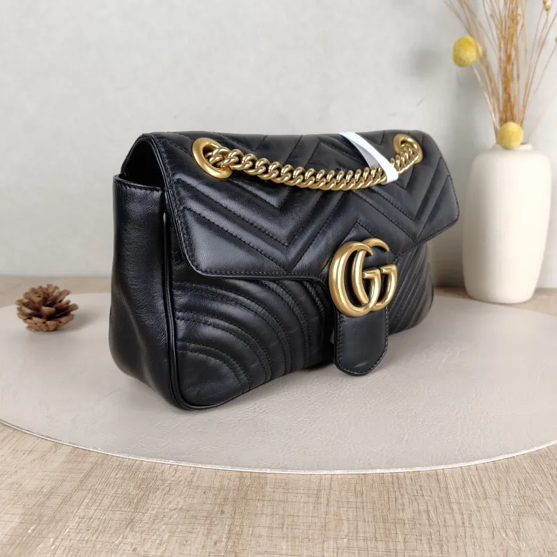 GUCCI Crossbody Bag GG Marmont Medium Marmont 26 Black CC alfskin Medium 26 × 7 × 15 cm — cover view 3 of 5