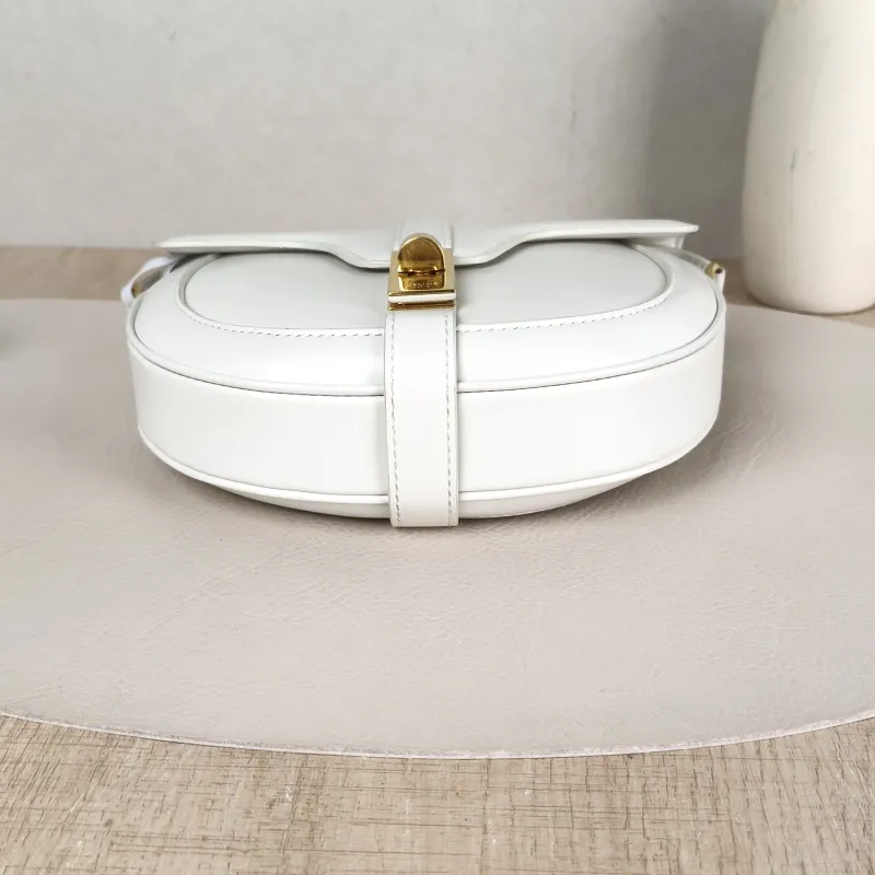CELINE Crossbody Bag Besace 16 White Calfskin Small19 × 6 × 17 cm — cover view 3 of 5