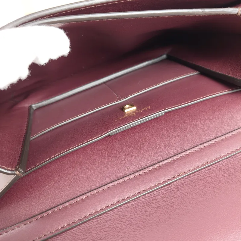 FERRAGAMO Shoulder Bag Shoulder Bag Calfskin One Size24 × 4 × 19 cm — detail view 10 of 11