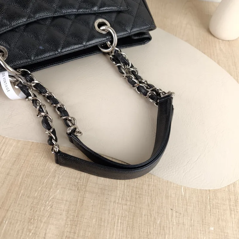 Chanel Shoulder Bag Grand Shopping Tote​ GST Shopping Tote Black Grained Calfskin Large 33 × 13 × 24 cm 15 — detail view 7 of 12