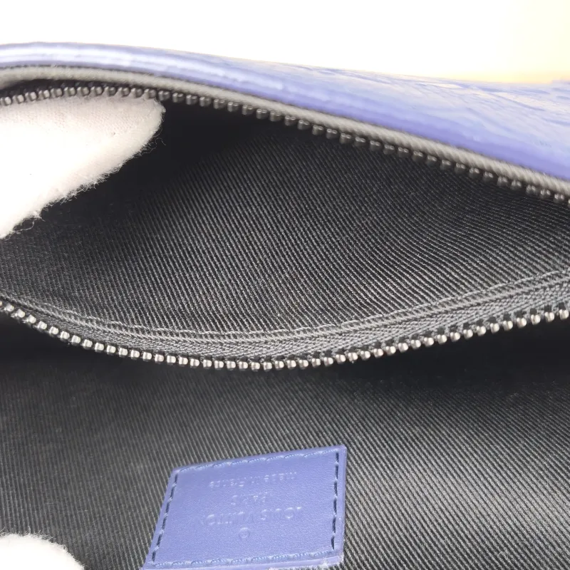 Louis Vuitton Crossbody Bag Steamer Box Blue Calfskinmini18 × 6.5 × 11 cm — detail view 6 of 12