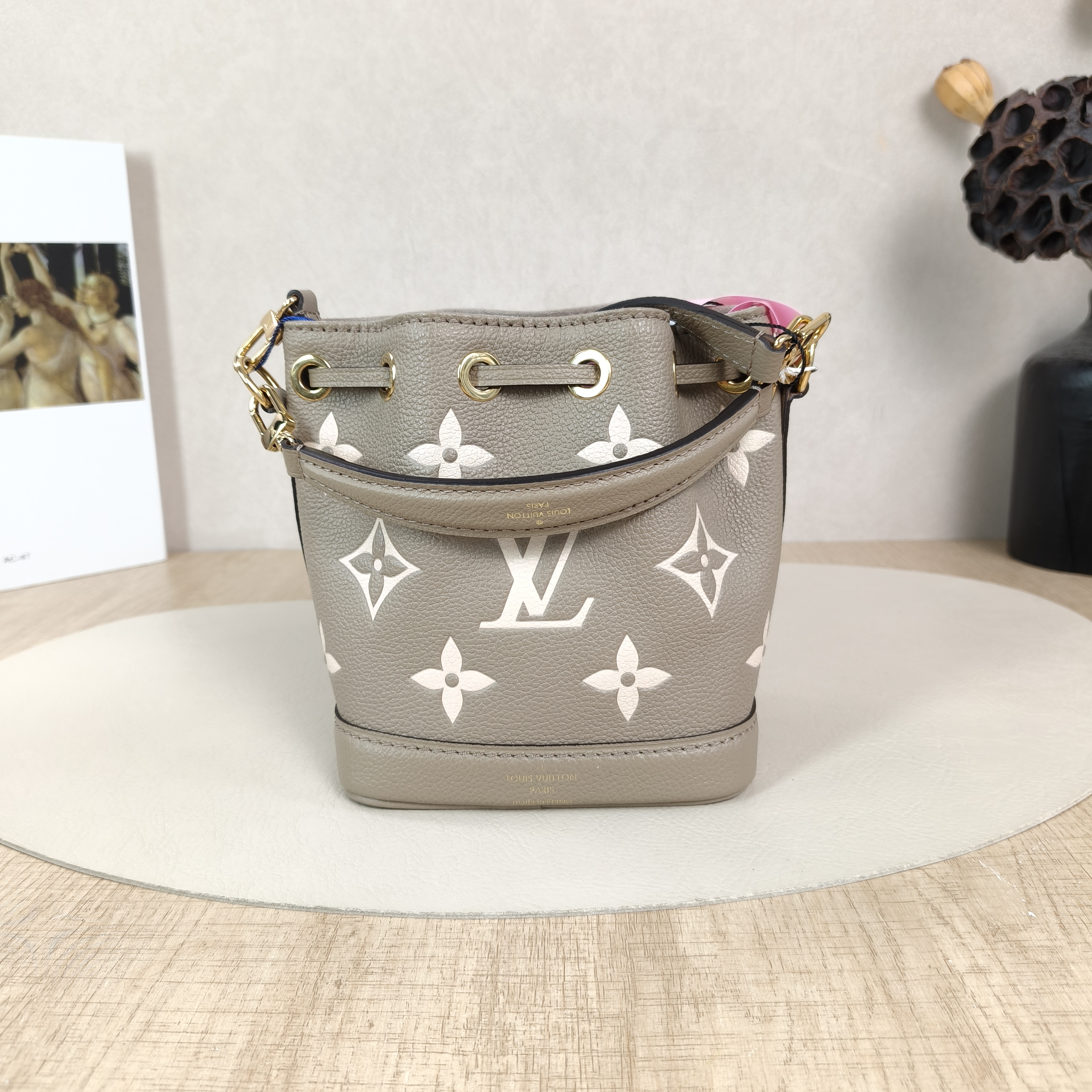 Louis Vuitton Crossbody Bag NANO NOÉ Bucket Bag Nano · White Empreinte Embossed Calfskin Monogramnano13 × 10 × 16 cm — cover view 3 of 5