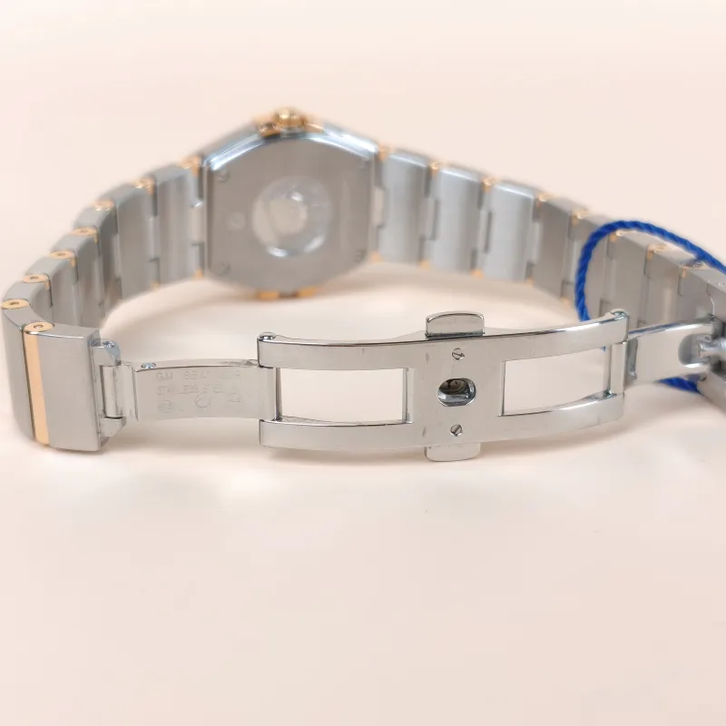 OMEGA Watch Watch One Size 24 — cover view 2 of 10