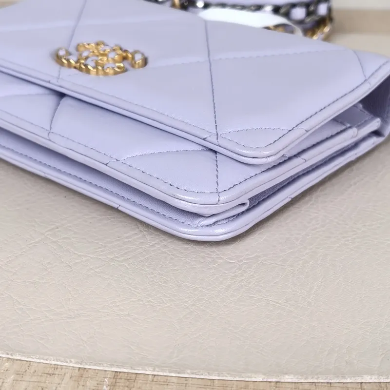 Chanel Crossbody Bag 19Bag WOC SL ambskin Mini 19.2 × 3.5 × 12.3 cm — detail view 9 of 13