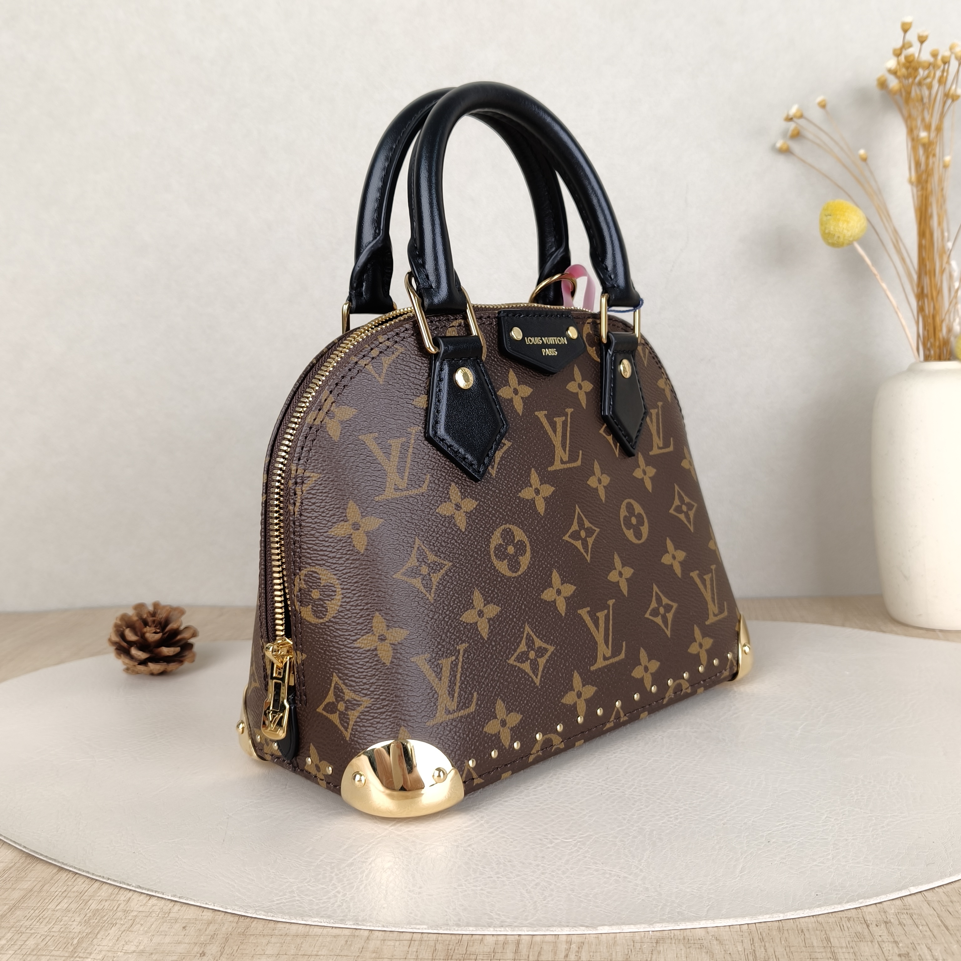 Louis Vuitton Crossbody Bag Alma Trunk BB Monogram PVC BB 22 × 11 × 19 cm — cover view 4 of 5