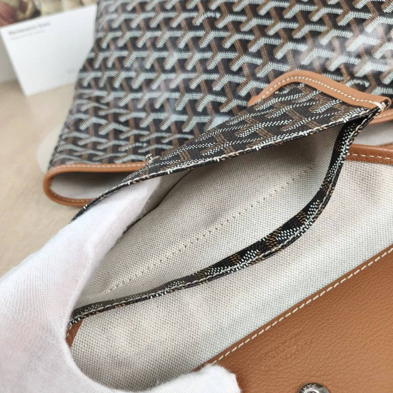 GOYARD Shoulder Bag SAINT LOUIS Shopping Tote Brown ine Canvas Small 34 × 15 × 28 cm — detail view 4 of 12