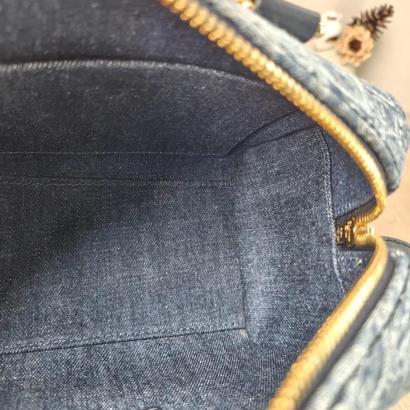 DIOR Crossbody Bag Groove 20 Top Handle Bag Blue Small 20.5 × 12 × 13.5 cm — detail view 10 of 13