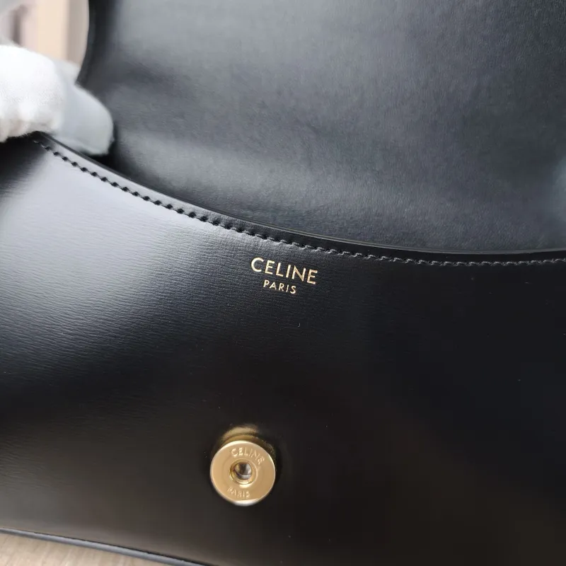 CELINE Crossbody Bag teen lola Crossbody Bag Black Calfskin One Size 20 × 5 × 11.5 cm — detail view 7 of 11