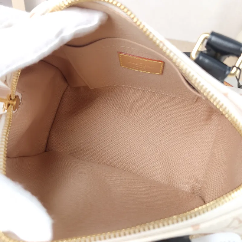 Louis Vuitton Shoulder Bag Speedy20 · Black PVC One Size 20 × 12.5 × 15 cm — detail view 11 of 14