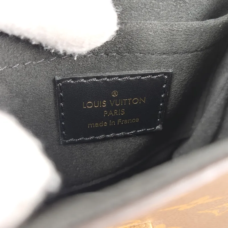 Louis Vuitton Crossbody Bag Camera Box Camera Bag Box Bag Monogram PVC One Size 12.5 × 6 × 18 cm — detail view 5 of 14