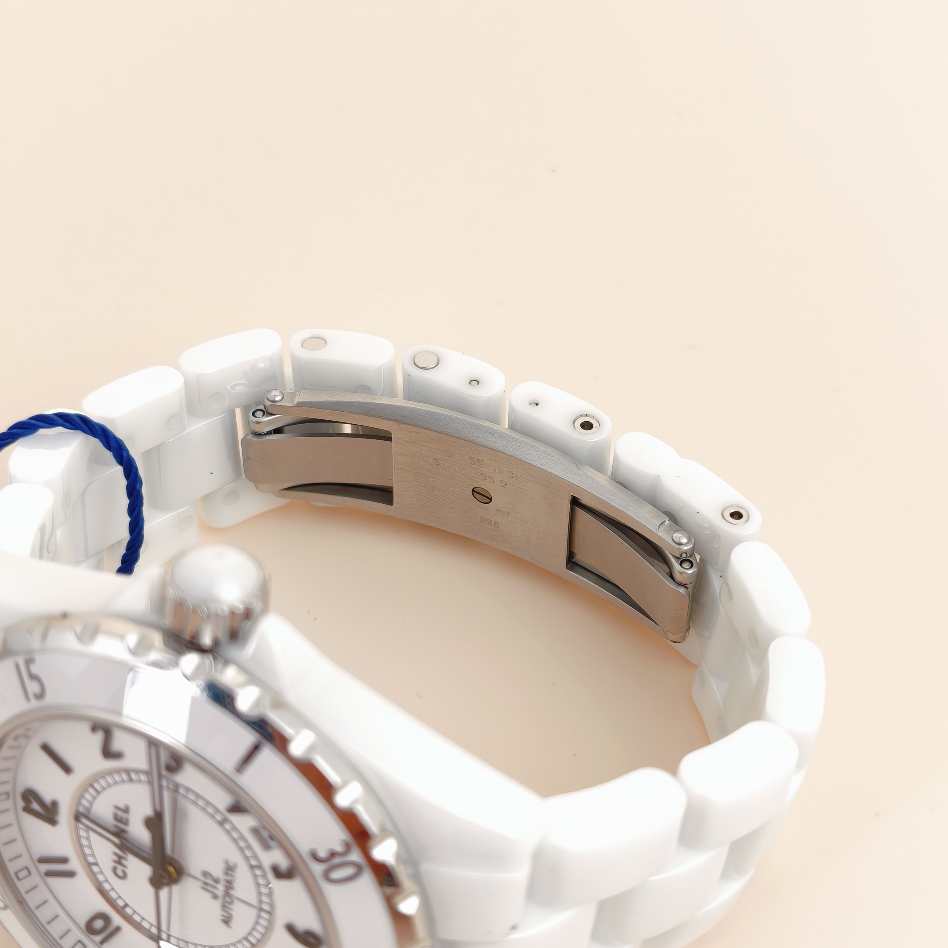 Chanel Watch J12Collection Watch White One Size40mm — cover view 6 of 8