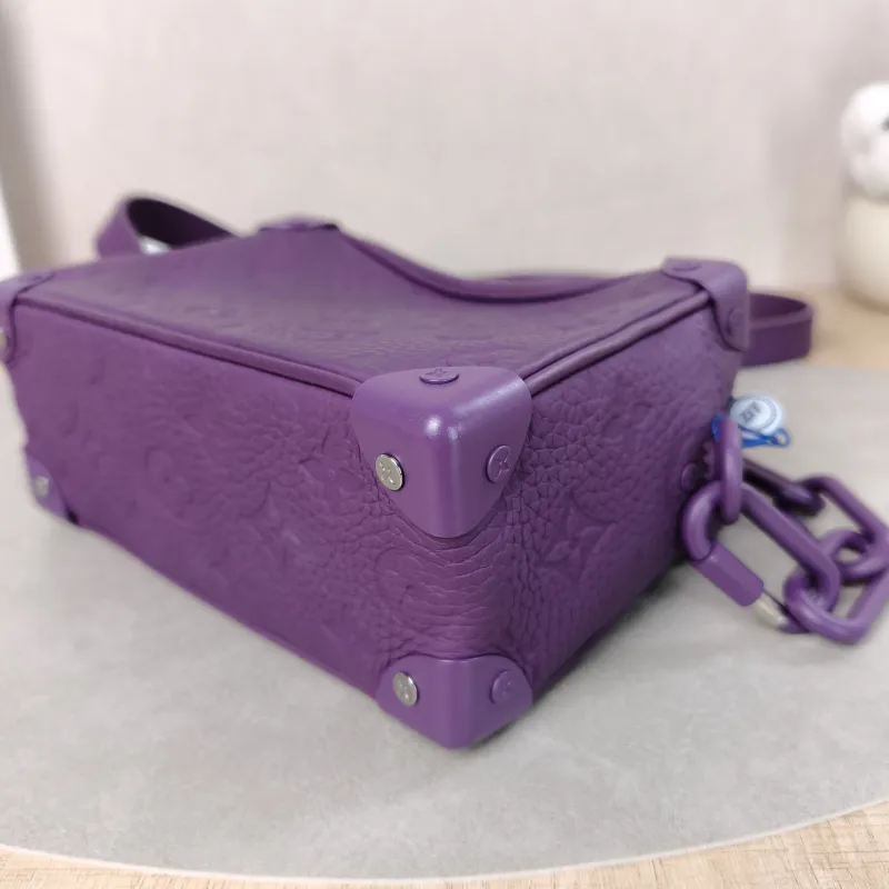 Louis Vuitton Crossbody Bag SOFT TRUNK Box Calfskinmini 18.5 × 8 × 13 cm — detail view 1 of 15