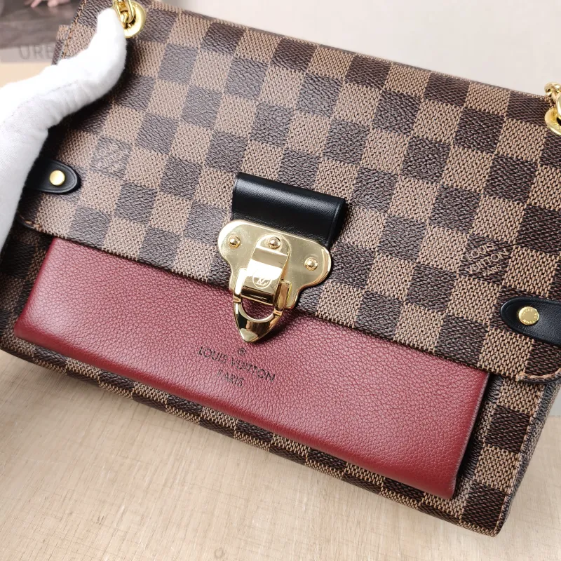 Louis Vuitton Shoulder Bag VAVIN Red · PVC Small 25 × 9.5 × 17 cm — detail view 9 of 13